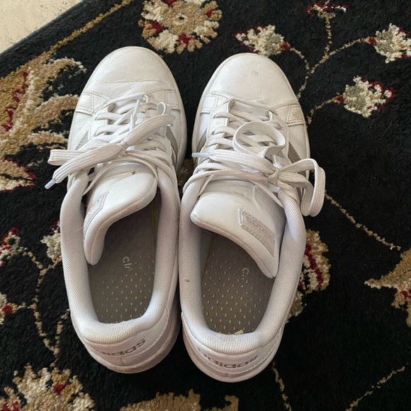 Adidas sneakers - Picture 3 of 3